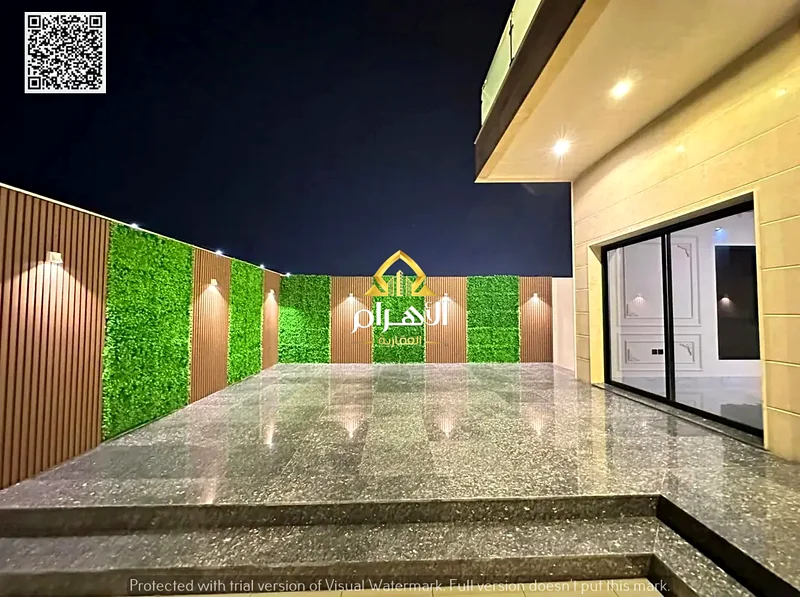 At a bargain price and without a down payment, a villa near the mosque, one of the most luxurious villas in Ajman, with a palace design, super deluxe63900609246979113