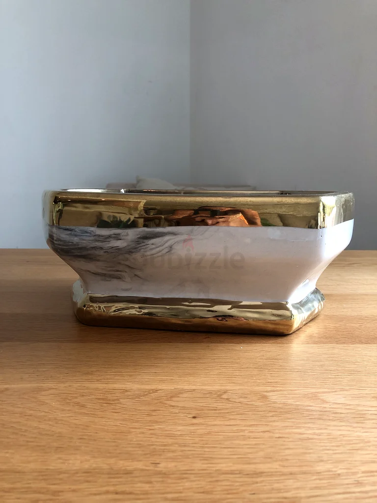 Elegant Decorative pot - A Touch of Vintage Charm marble and gold632262769694731129