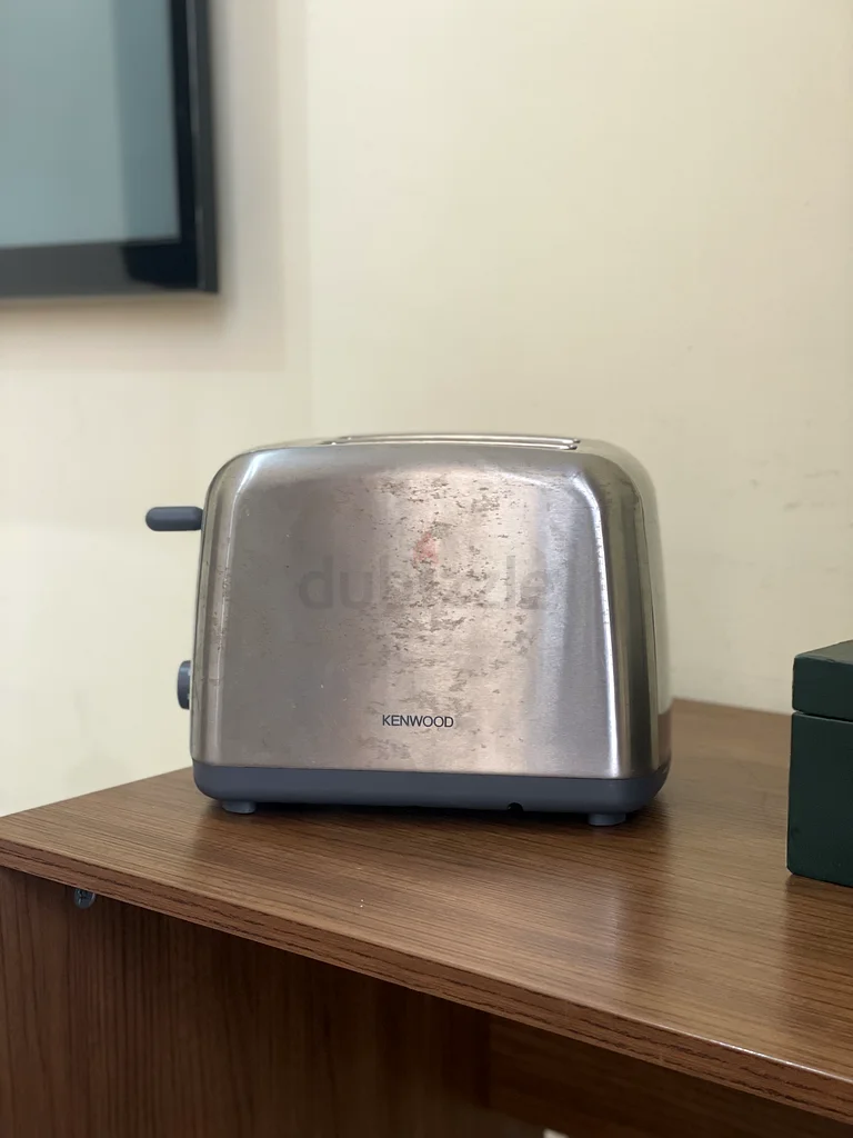 Stylish Kenwood Toaster for Sale!63253477679491111