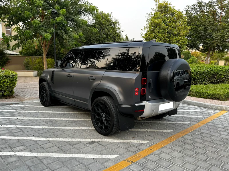 2023 Defender V6- 110 HSE Limited Edition-75 year anniversary - GCC - Warranty and Service till 202863156041073154113