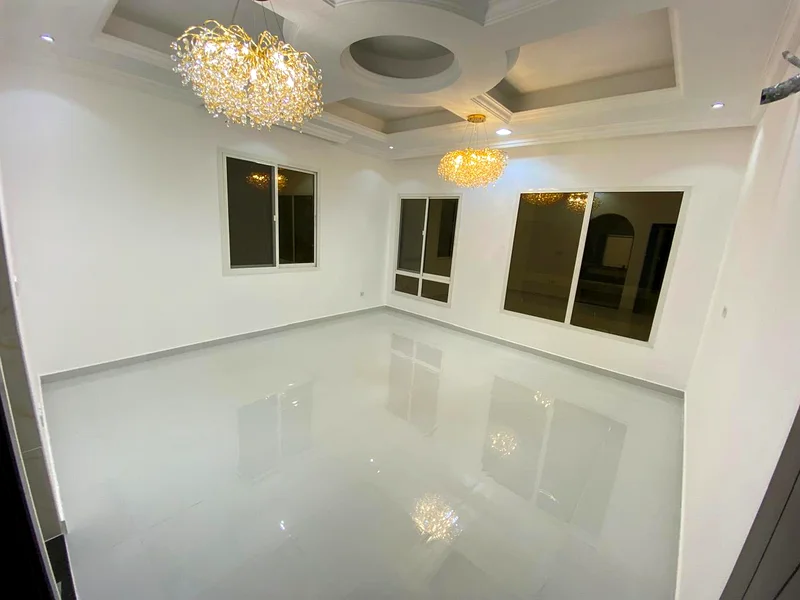 للبيع، فيلا حديثة مزودة بالكهرباء والماء، وبسعر ممتاز قابل للتفاوض.63902536595970113