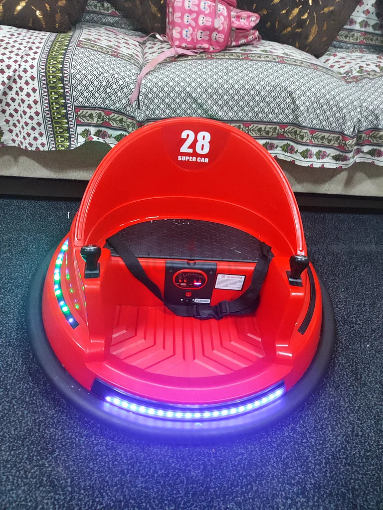 Exciting Red Super Car Ride-On Toy for Kids63232166522881111
