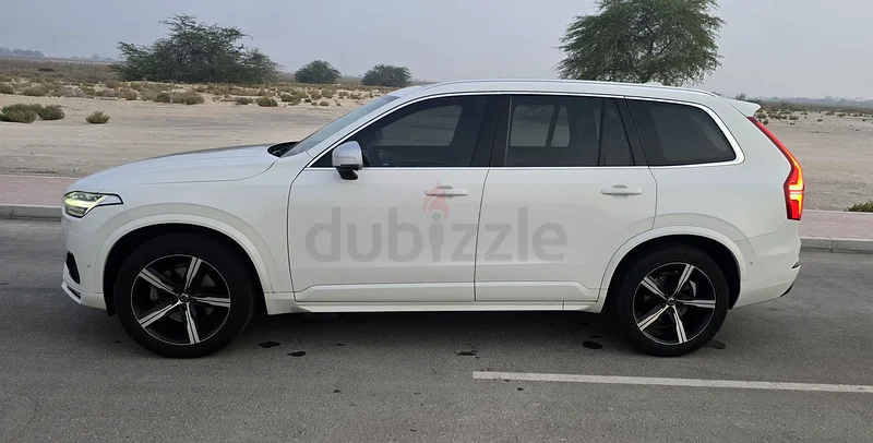 Volvo XC90 T6 R-Design 2017 – Swedish Build | Agency Maintained | Zero Accidents63221302851843112