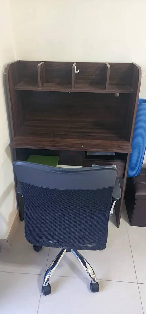 Study Table work desk with amazing office chair63222341553794111