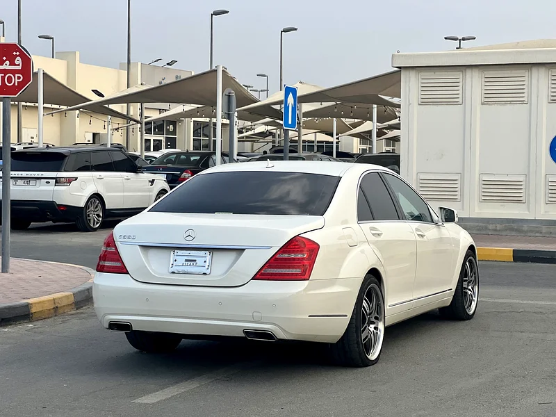 S350_السنة 2011_الكيلومترات 78000_استيراد ياباني جديد_V6_محمية_سند نظيف_63157444816641114