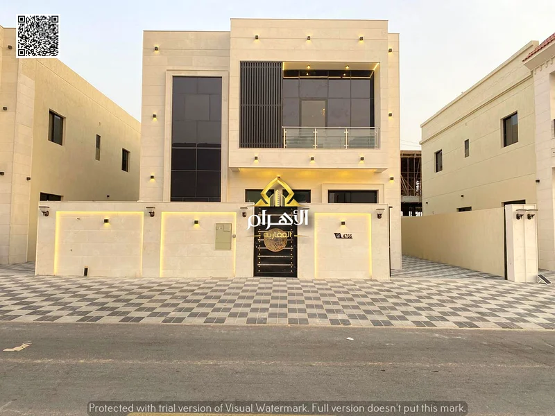 For sale, a villa in a prime location, 5 rooms, at a negotiable price, including registration fees and freehold ownership.63902430150529112