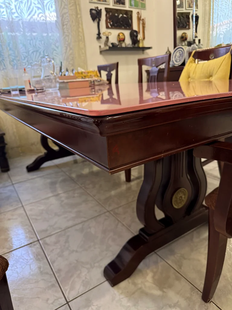 Elegant Solid Wood Dining Table - Natuzzi63216835783553113