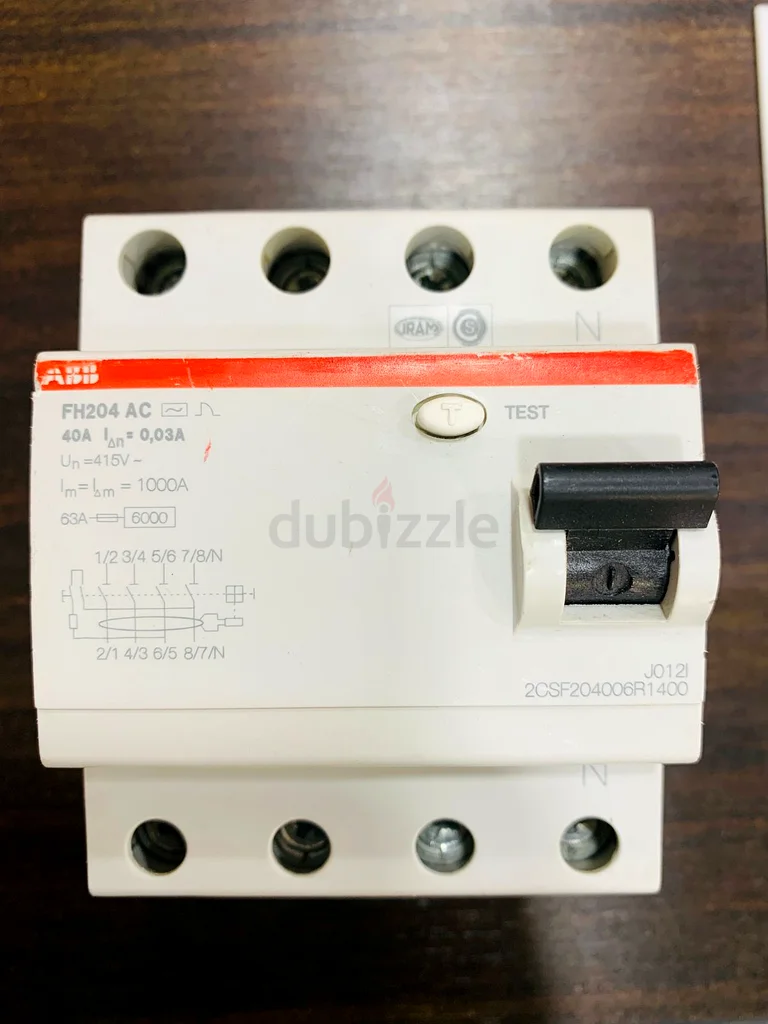 ABB قاطع التسرب الأرضي 4 قطب – حماية من تسرب التيار الأرضي63259707737473111