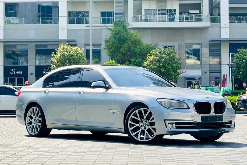 2013 بي إم دبليو 750 لي ألبينا مواصفات الخليج بحالة ممتازة632296465616671113