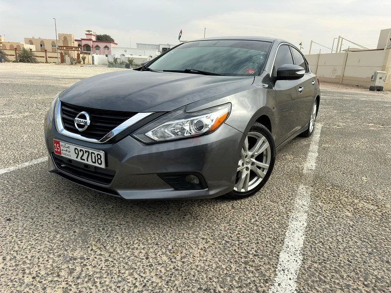 Nissan altima 3.5SL USA63156542262274113