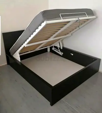 IKEA Malam Ottoman king size size 180×200cm bed with inside full storage and IKEA mattress