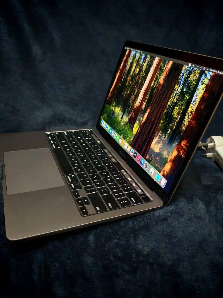 MacBook pro M1 2TB SSD63254489404803111