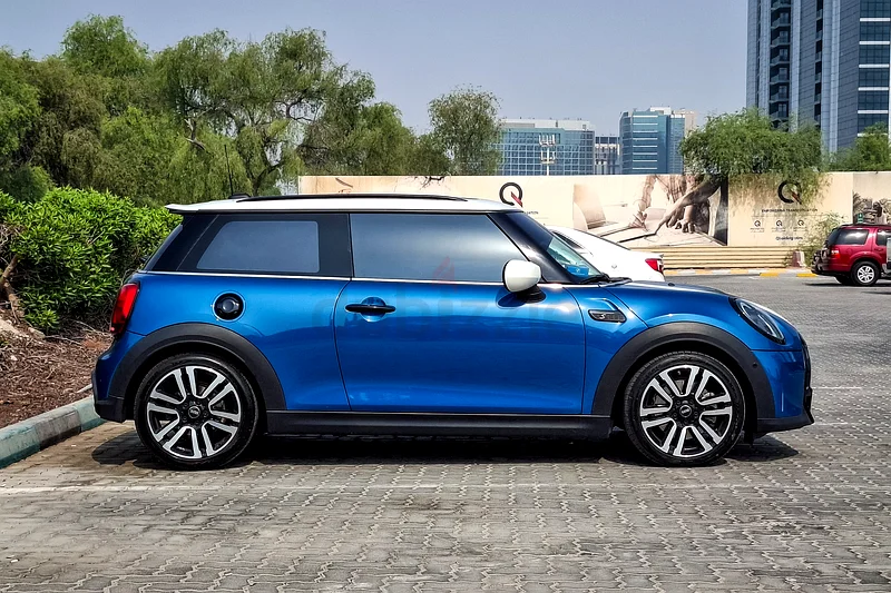 AED 1505/month | 2023 MINI Cooper Cooper S | GCC Specs | Ref#34532663156040618113113