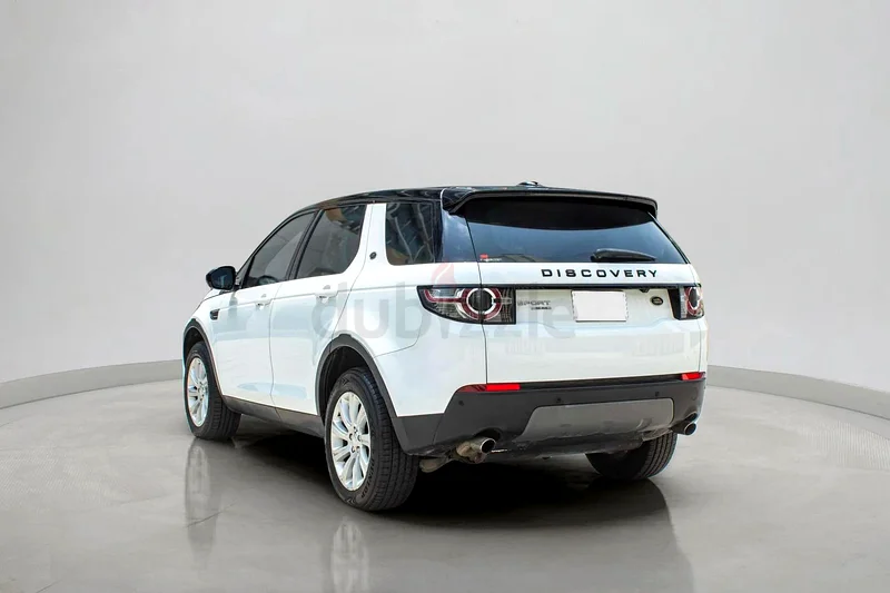 2016 Land Rover Discovery Sport Se 2.0L | GCC Specifications63226219292545114