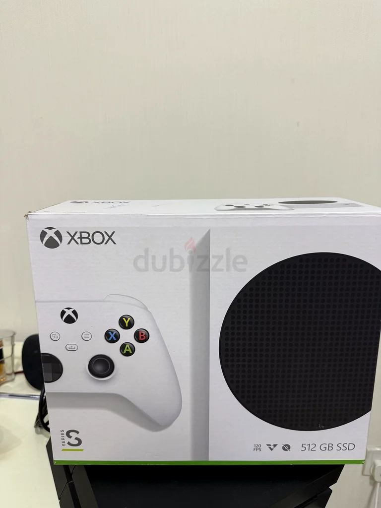 جهاز Xbox Series S مستعمل لمدة أسبوعين، بدون أي مشاكل، ومعه العلبة الأصلية.63230709976321112