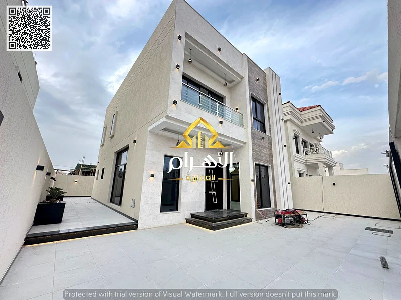 A bargain price and without down payment, one of the most luxurious villas, with super deluxe personal finishing and a hotel design.63901473905539111