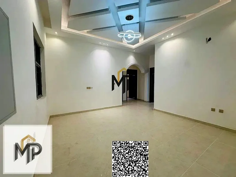 Luxury villa for sale - Al Bahia / Ajman, prime location near the market and Chinese services63881373581570113