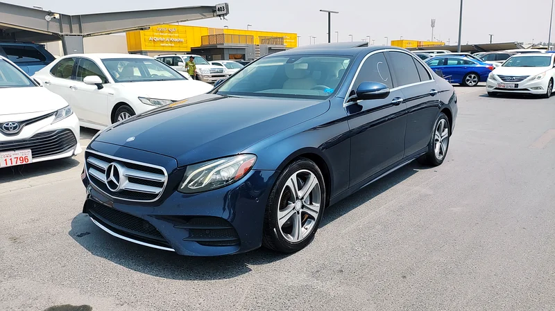 MERCEDES BENZ C300 2017 MADE IN GERMANY FULL OPTION WITH SUNROOF LEATHER SITES CROSS CONTROL VERY CL63156993928706112