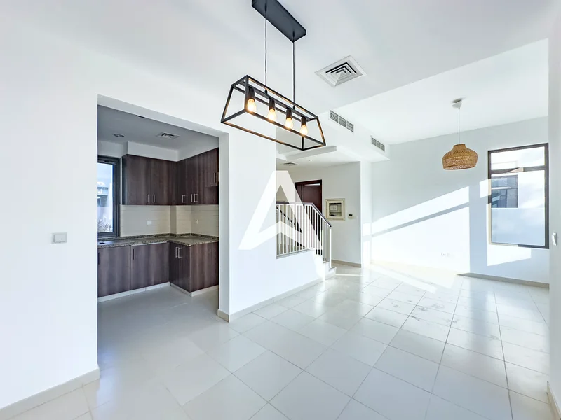 Open House | Closed Kitchen | Corner Unit Big Plot63918088170625111