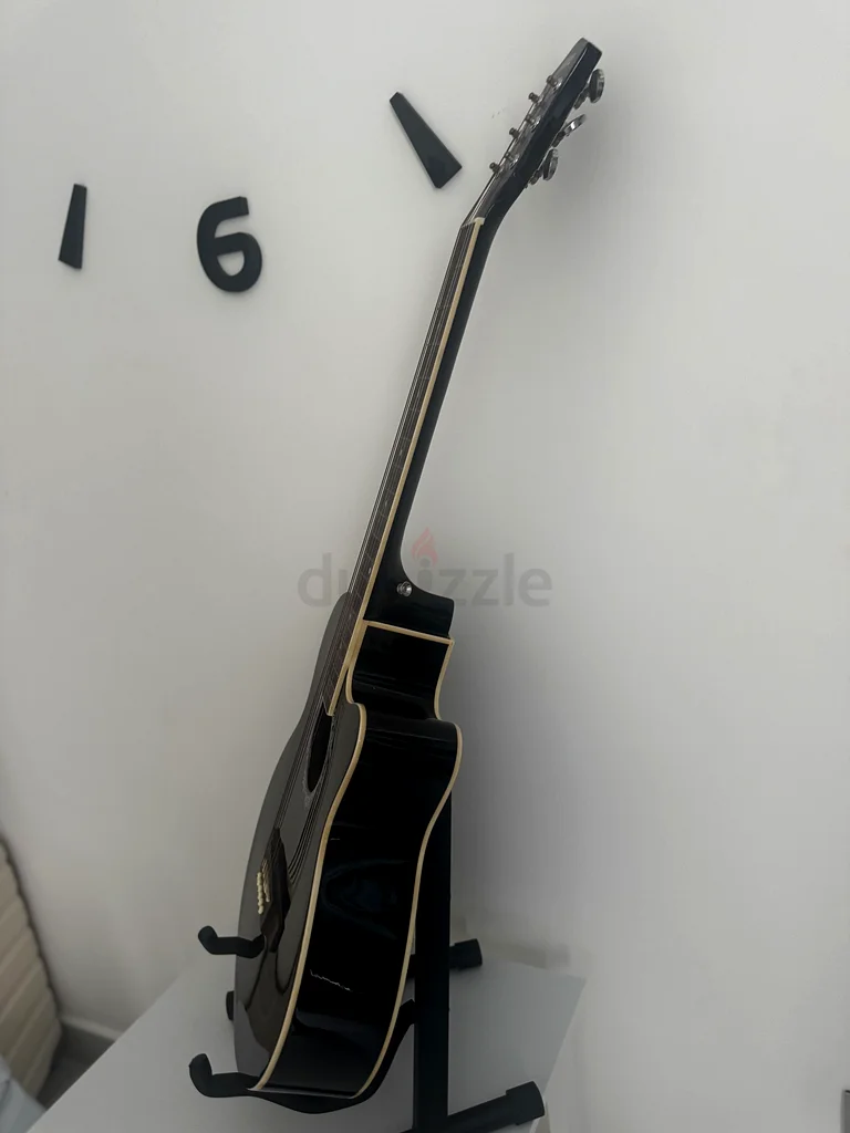 Strum Your Heart Out with this Sleek Acoustic Electric Guitar! With stand63205876827651111