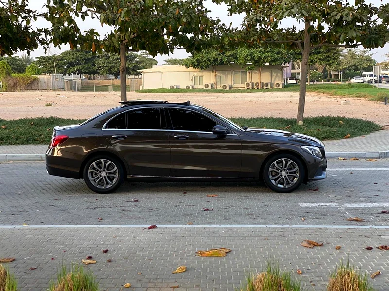 Mercedes-Benz C200 GCC 2016 Full option Panoramic very clean and very good condition63156993903233114