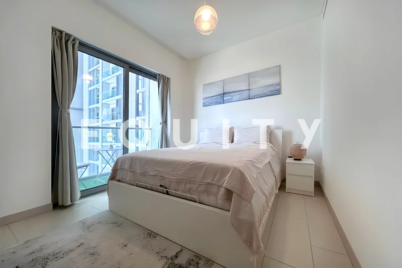 Vacant | Available to View | Best Quality64016940531330110
