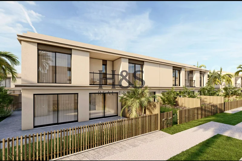 3BR Townhouse for Sale | Elegant Coastal Living | Golf Views |63860832149763114