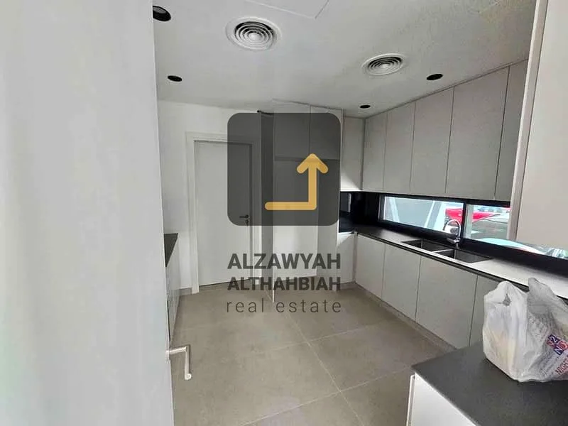 عرض ساخن: منزل تاون هاوس 3 غرف نوم + غرفة خادمة + شرفة + غرفة نوم رئيسية في مجتمع مسر روبينا المُحَصَّن63157889139843113