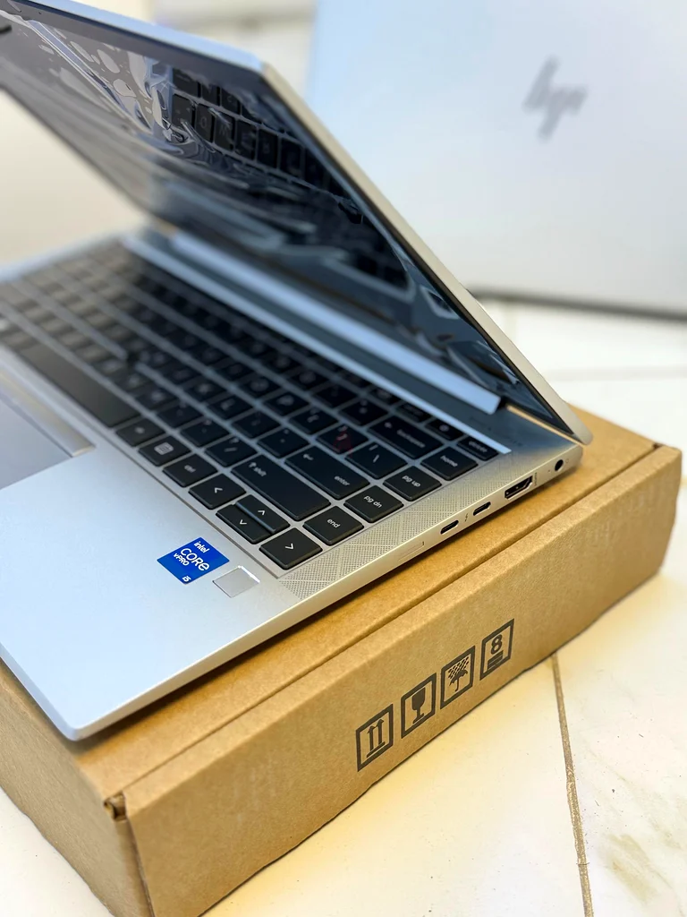 HP EliteBook 840 G8 | Core i5 11th Gen  | 16/256 SSD | Best for Office  Study | 1 Year Warranty63262932438146112
