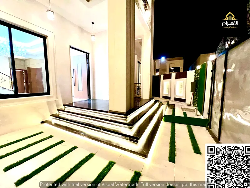 Classic villa, corner of two streets, very distinguished location, ground floor, first floor and roof, freehold for all nationalities63902536574595112