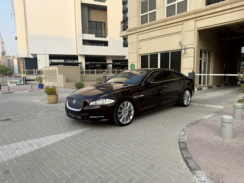 Jaguar XJL 2011 GCC632213029740821125