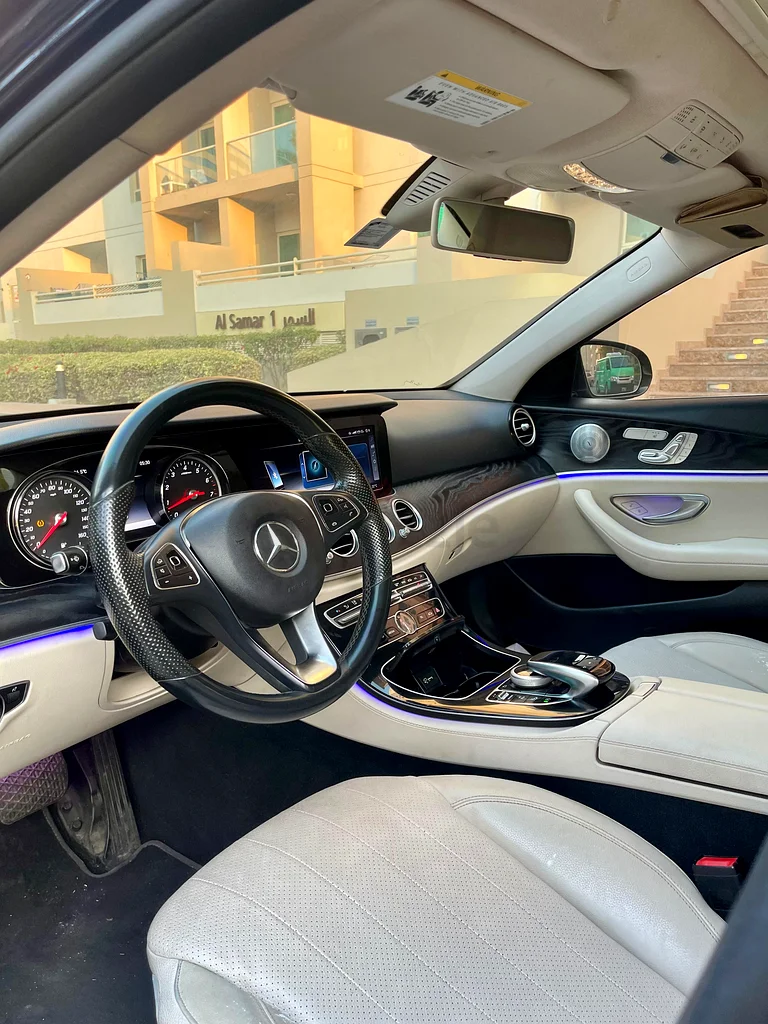 2017 Mercedes-Benz E300 4MATIC63403201606529113
