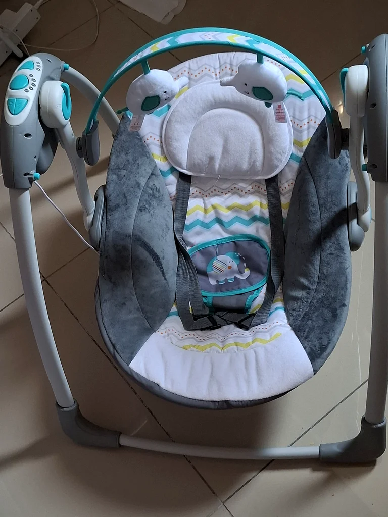 Cozy Baby Swing - Perfect for Naptime!63230708782467113