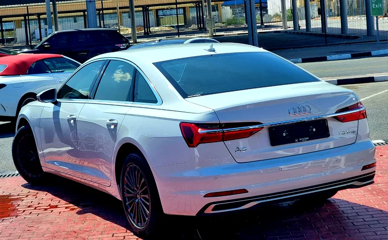 Audi A6 
40 TFSI Warranty  Service 2025 GCC63157444060675114