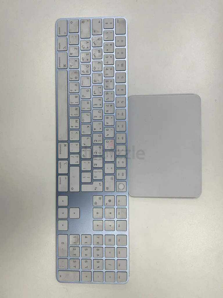 iMac M1 بحجم 24 بوصة، ذاكرة وصول عشوائي بسعة 16 جيجابايت، وسعة تخزين SSD بحجم 1 تيرابايت63167119594881113