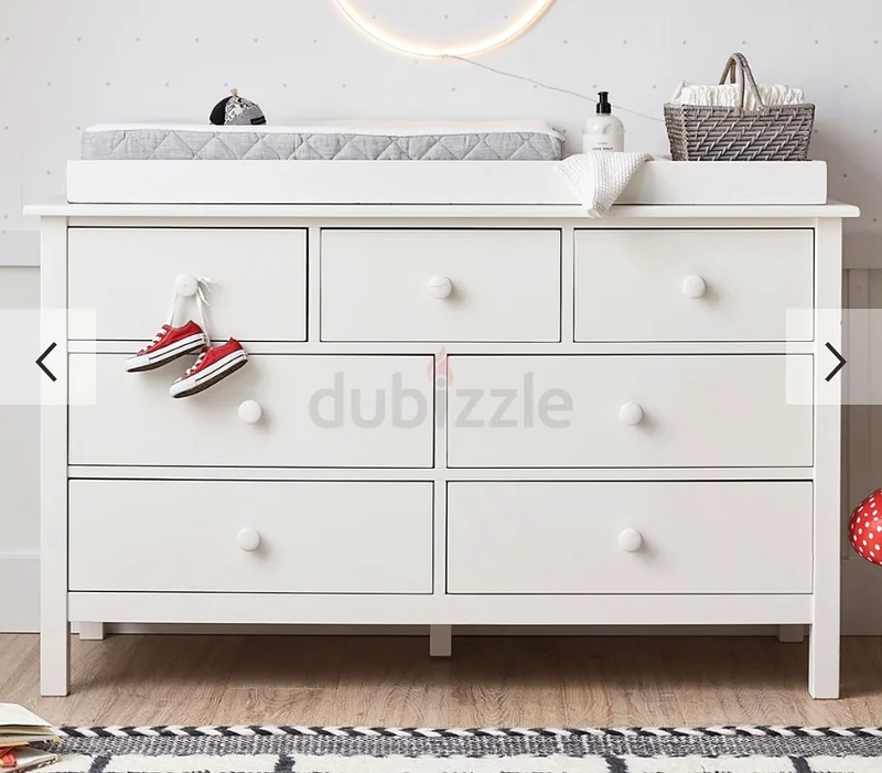 Pottery Barn Kids Kendall Drawer Dresser with Changing Table