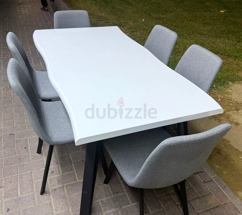 Stylish Modern Dining Set with Elegant Chairs63179389056386111