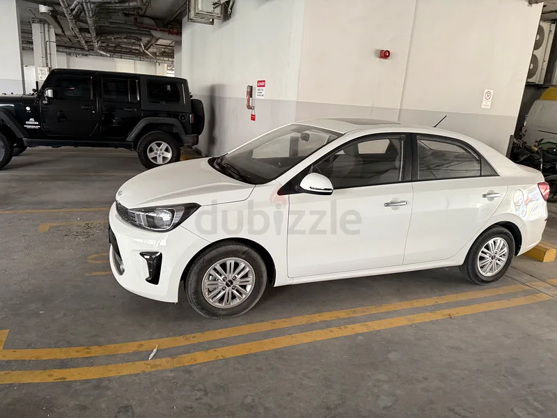 Perfect condition GCC 2024 Kia pegas white colour full option number one ,4 cylinder 100 horsepower63155553045763114