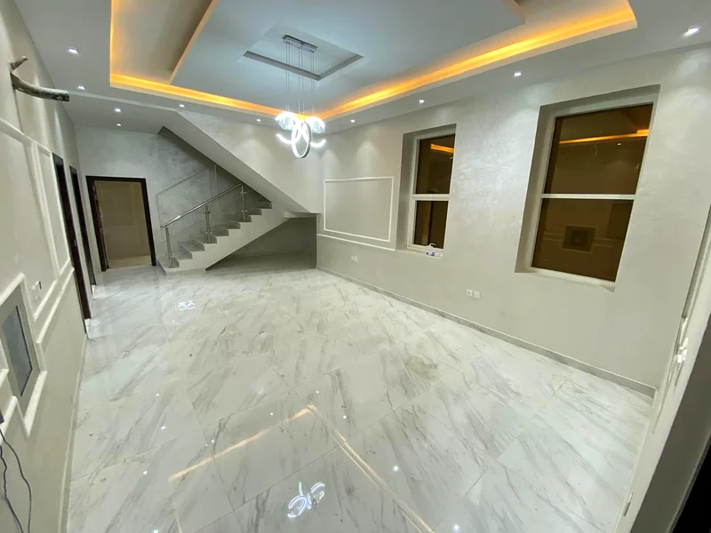 Villa for sale in Ajman, Al Helio area, 5 rooms, majlis, hall, large setback, freehold for all nationalities, cash or bank financing63902536613507114