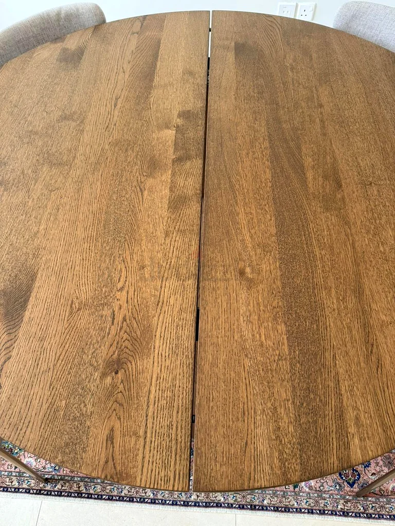 Elegant Round Dining Table- Perfect for Any Space!63222341214082113