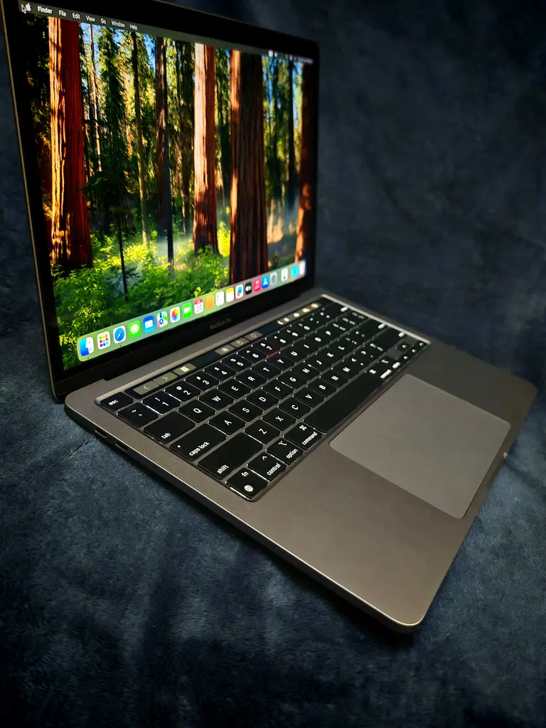 MacBook pro M1 2TB SSD63254489404803112