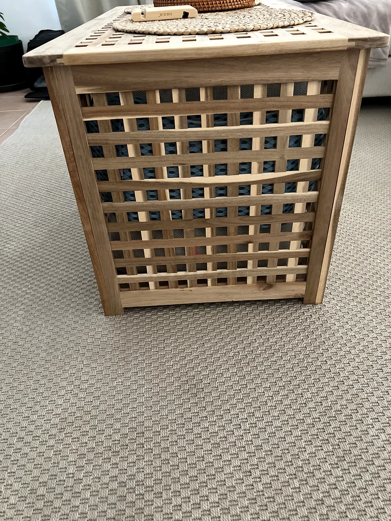 Coffee table with storage63216835978625111