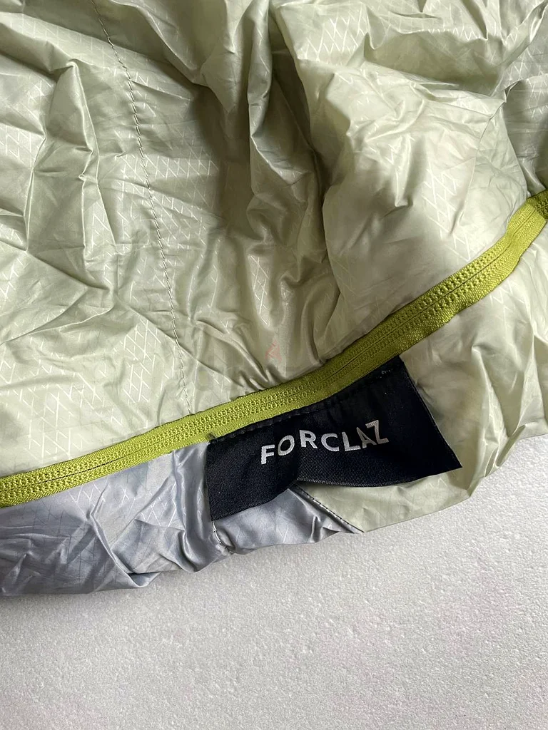 Compact and Lightweight Camping Sleeping Bag - FORCLAZ
10°C63247251608833112