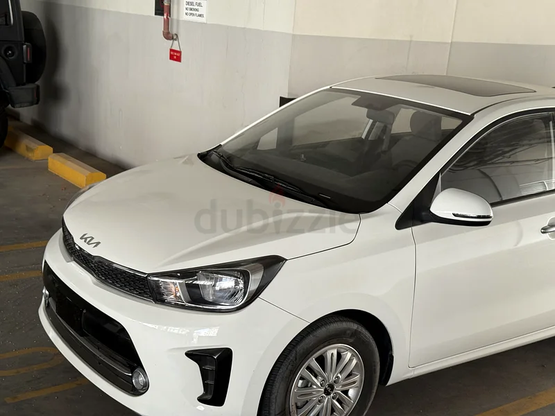 Perfect condition GCC 2024 Kia pegas white colour full option number one ,4 cylinder 100 horsepower63155553045763112