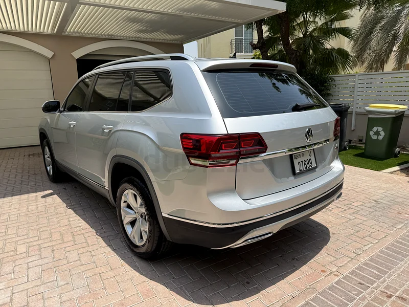 Beautiful single owner from new - main dealer warranty to 10/25 and service package to 10/2863154621309570113