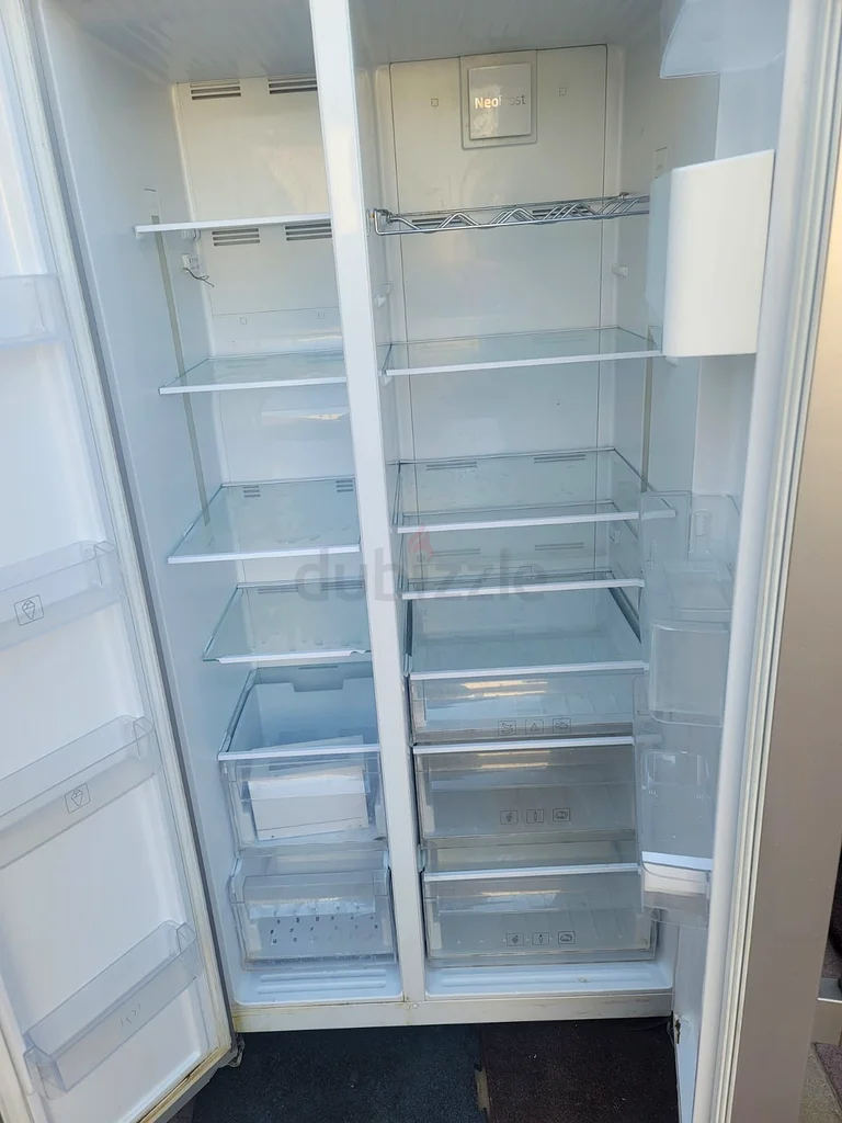 Stylish Beko Side-by-Side Refrigerator for Sale!63168055074691113