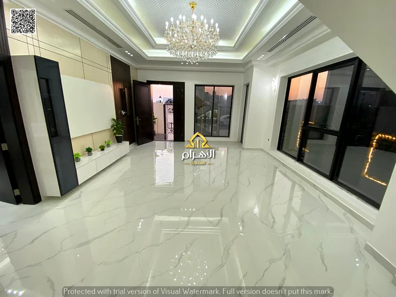 Including registration and ownership fees, two floors and a roof, stone facade, classic design, central air conditioning63902430178817113