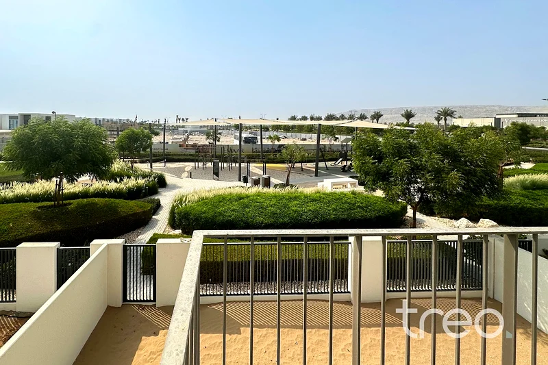 Park Facing | Single Row | Available Now63732115518338112