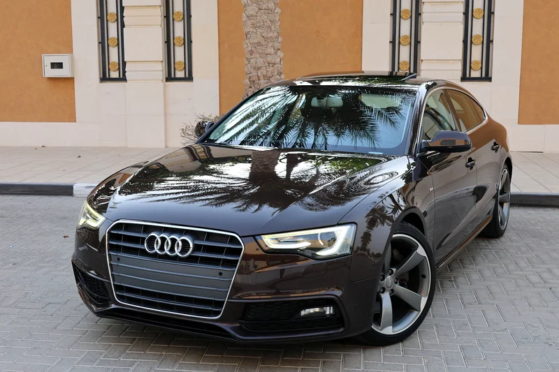 AUDI A5 S-LINE ( 50TFSI QUATTRO ) - GCC SPECS - UNDER WARRANTY - ACCIDENT FREE - EXCELENT CONDITION632247925621771117