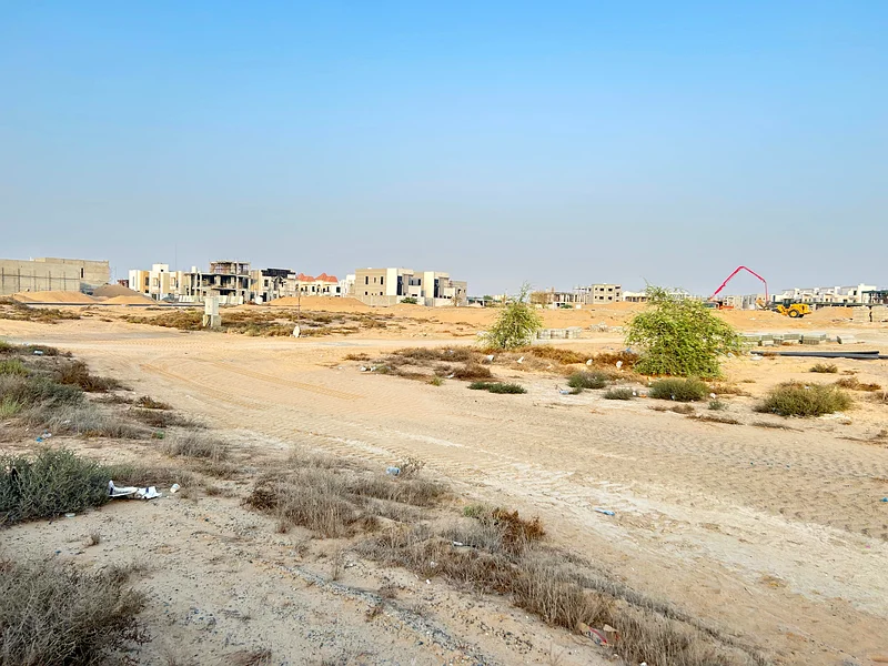 عرض ساخن: 3 قطع تجارية في هيلو 2 مقابل المسجد63183233471617114